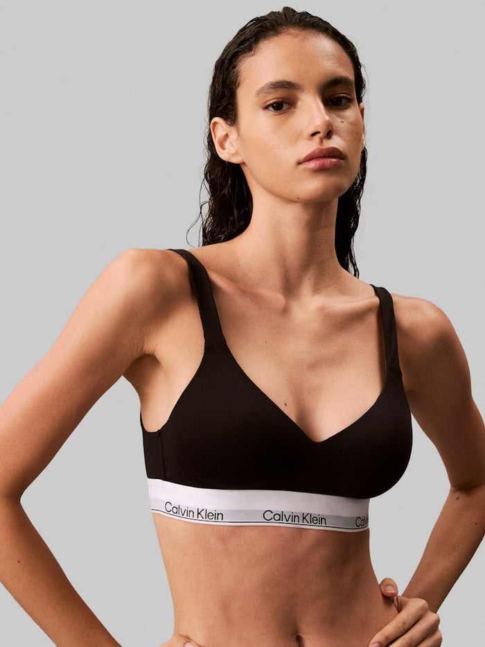 Lift Bralette  QF7900 UB1 zwart