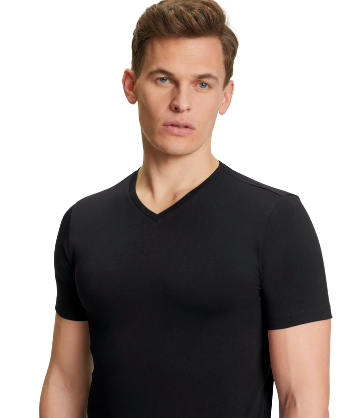 UW Regular V-Neck T-Shirt CO/EL m 68107 3000 black