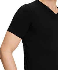 UW Regular V-Neck T-Shirt Outlast m 68117 3000 black